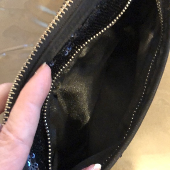 Victoria Secret Sequin 🥳3xHP🥳 Bag - Picture 6 of 7